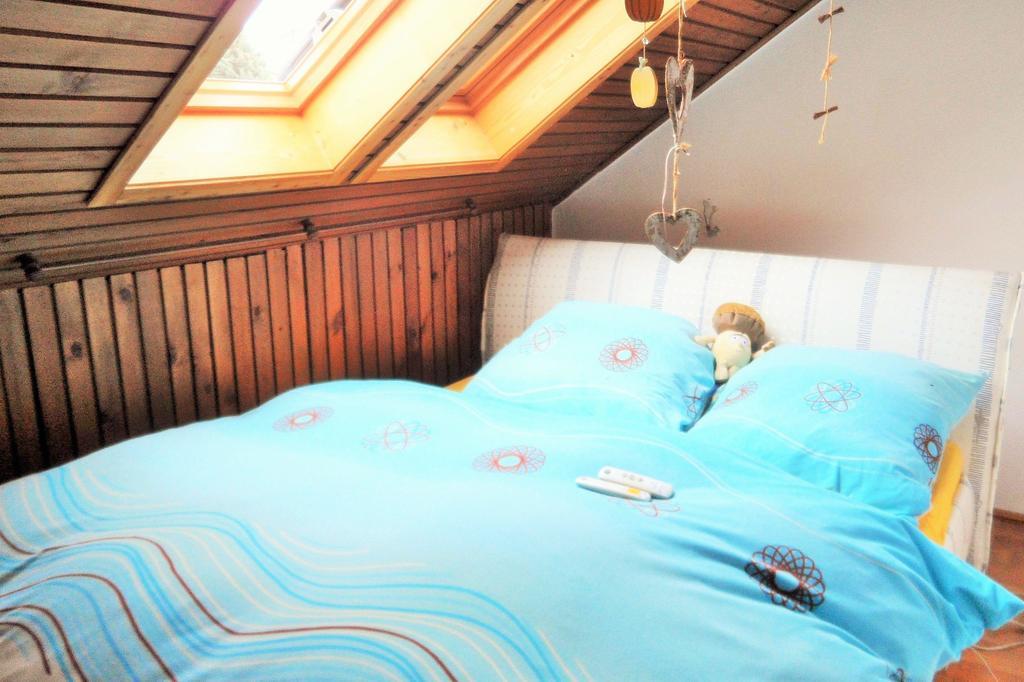 Ferienwohnung Küchler Oelsnitz  Zimmer foto